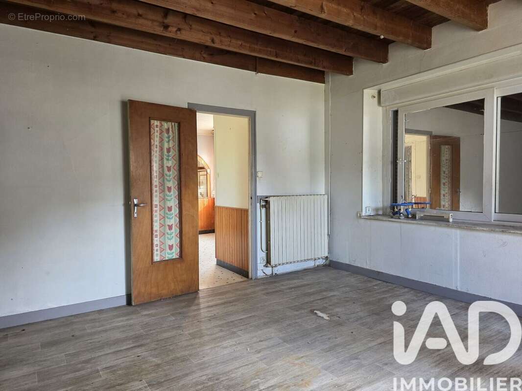Maison 106 m² à Saint-Glen  - photo 4