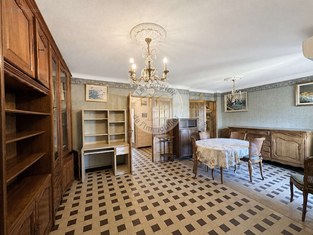 Appartement à MARSEILLE-9E