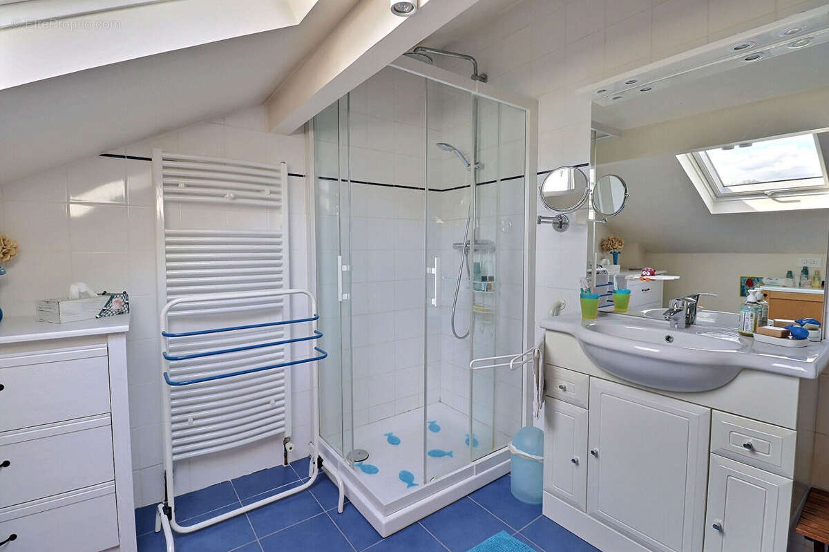 Maison à VITRY-SUR-SEINE