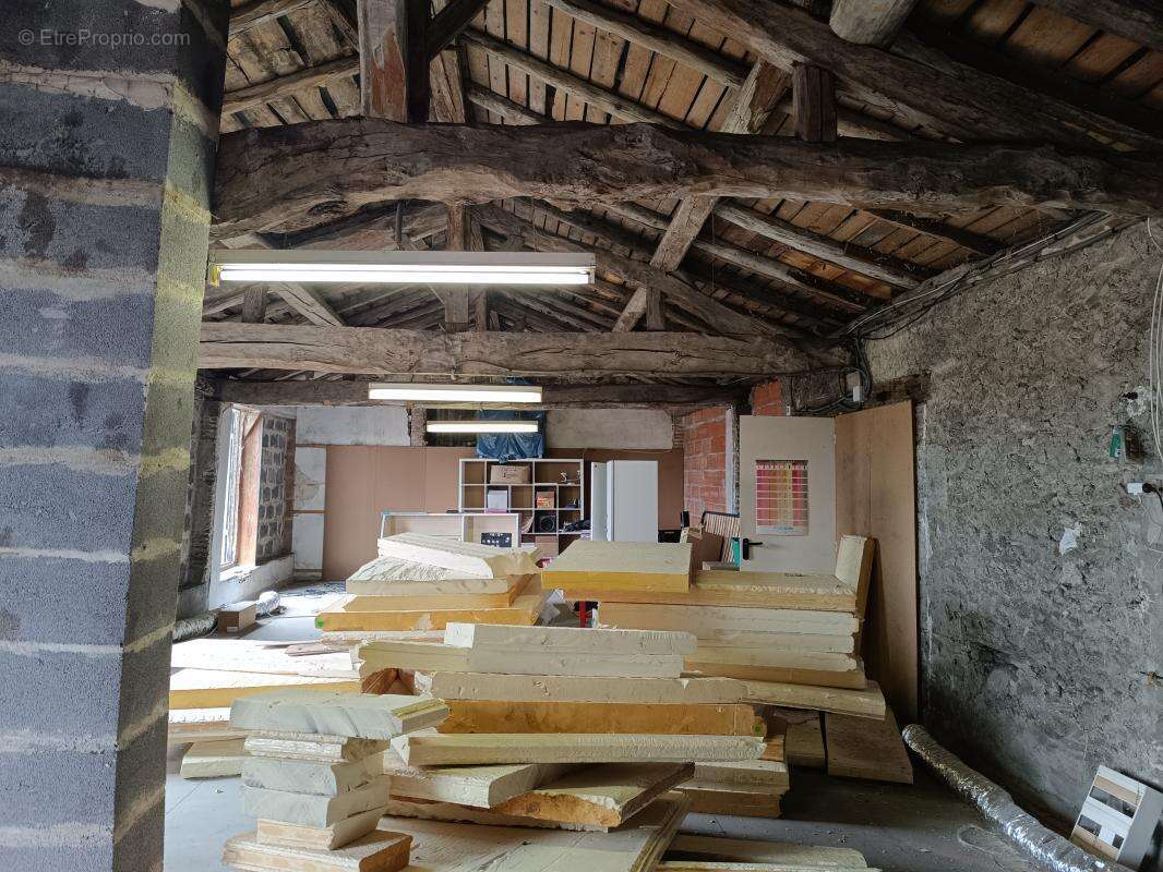 Maison à PORT-SAINTE-MARIE