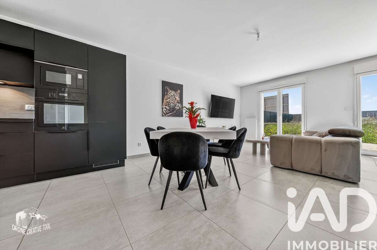 Maison 79 m² à Metzeresche  - photo 3