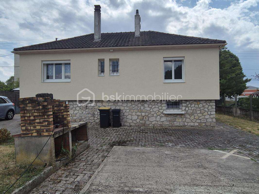 Maison 65 m2 avec terrain et piscine Gien - photo 2