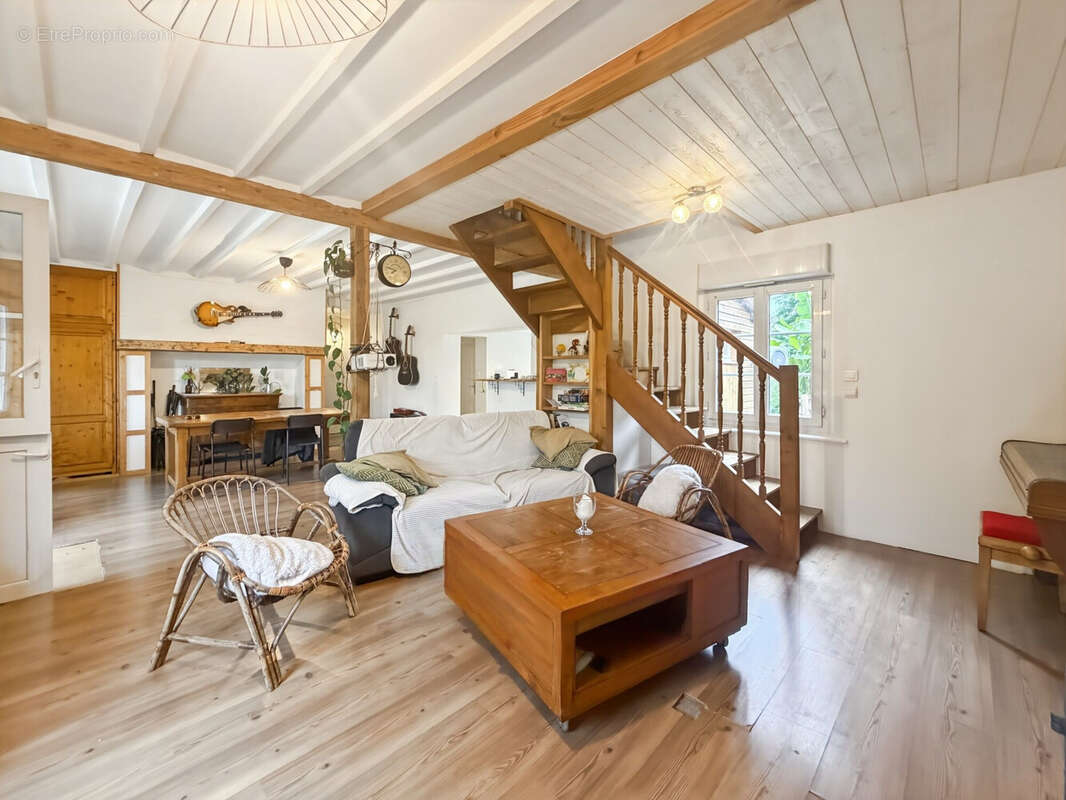 Maison 87 m² à Le Bois-Robert  - photo 9