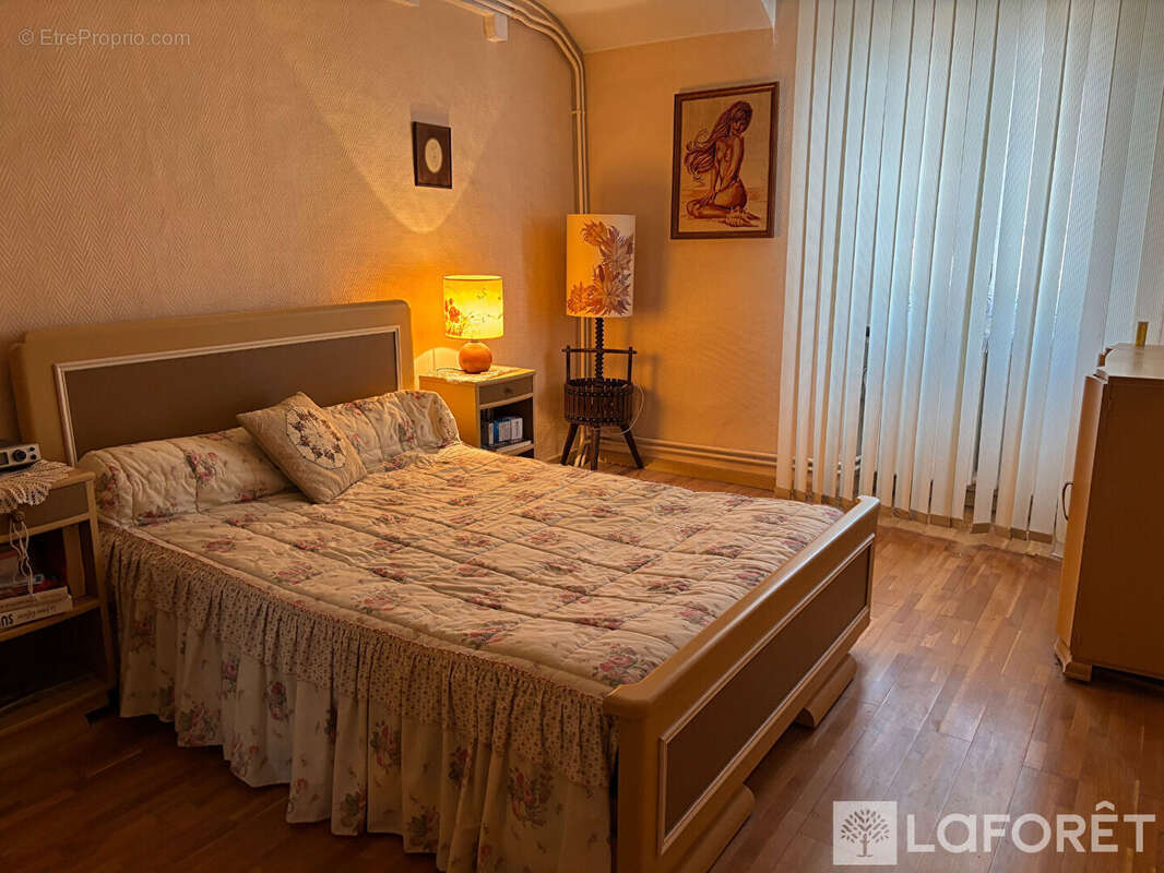 Villefranche-de-Conflent  - Maison de caractère de 164 m² habitables - photo 10