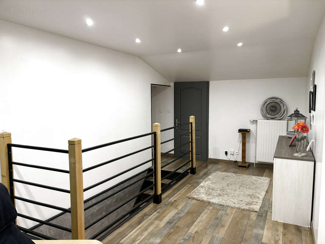 Maison à FAINS-VEEL