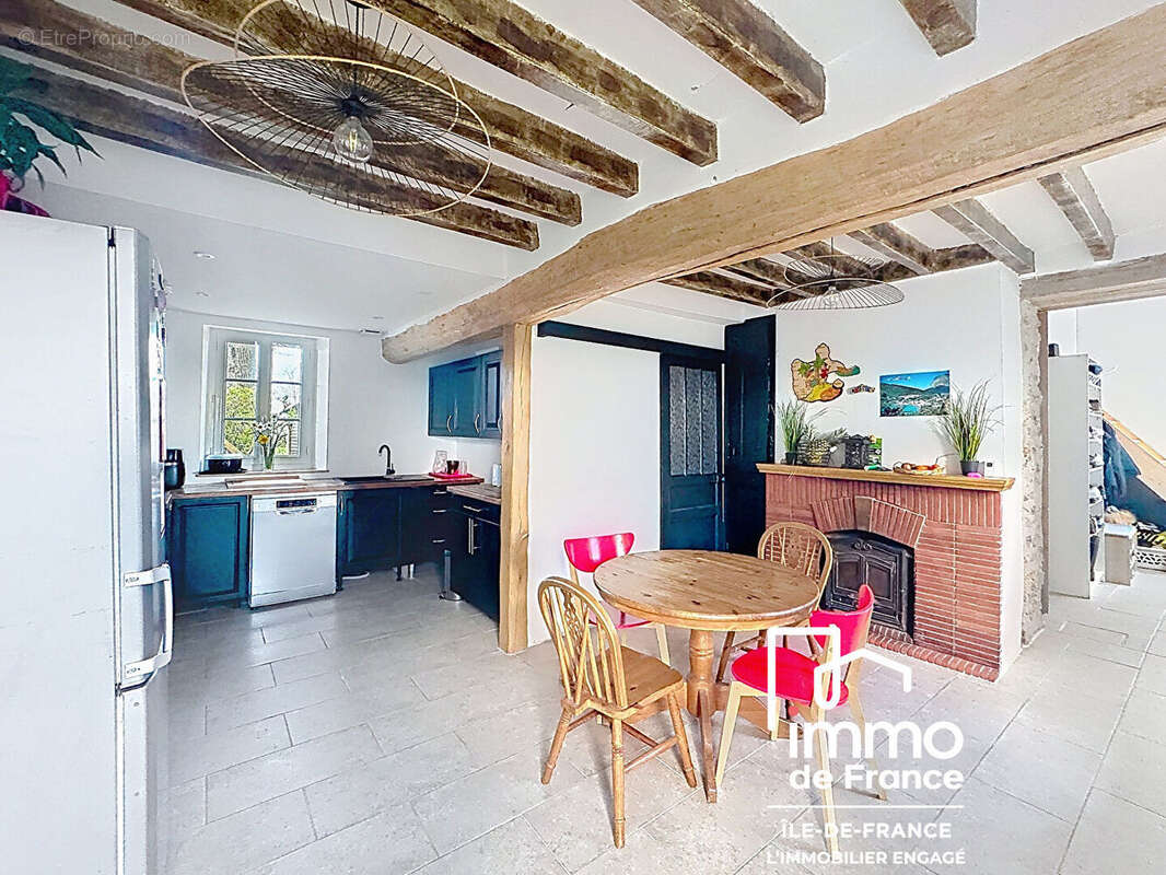 Charmante maison 5 pièces à vendre à Pontgouin - Calme et nature au rendez-vous ! - photo 3