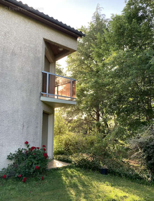 Maison à SAINT-MARTIN-DE-COUX