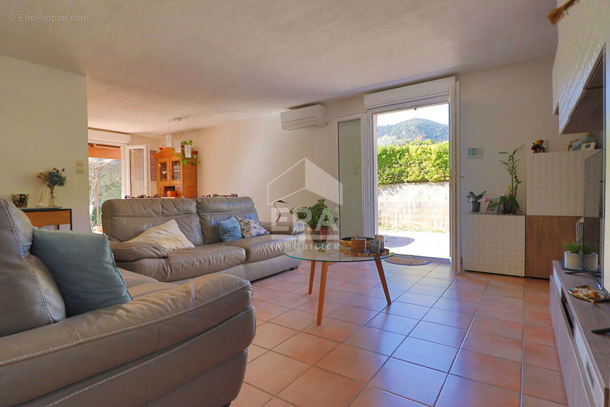 Maison 137m² à saint-savournin - photo 8