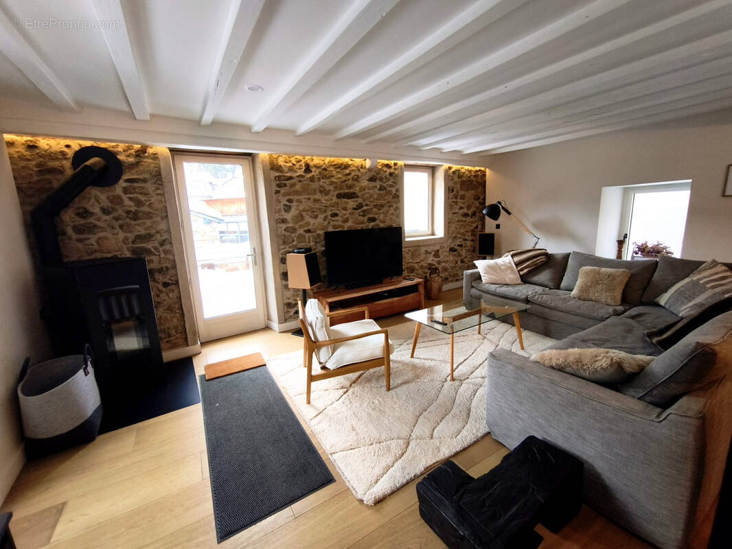 Maison à LES ANGLES