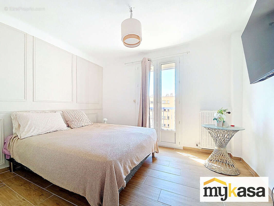 Appartement à PORT-DE-BOUC