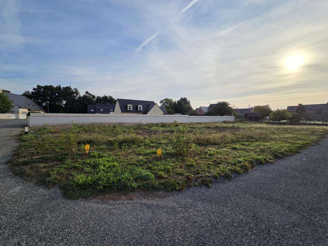 Terrain à SAINT-QUAY-PORTRIEUX