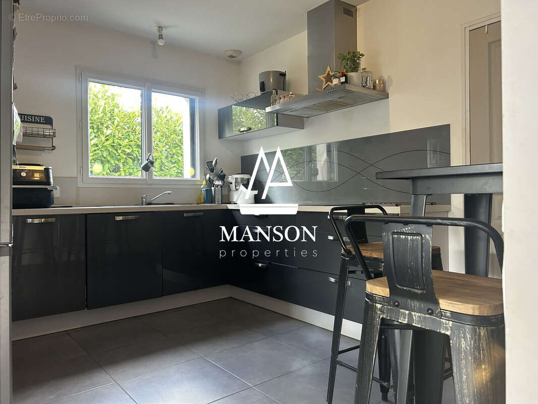 Maison à TRELIVAN