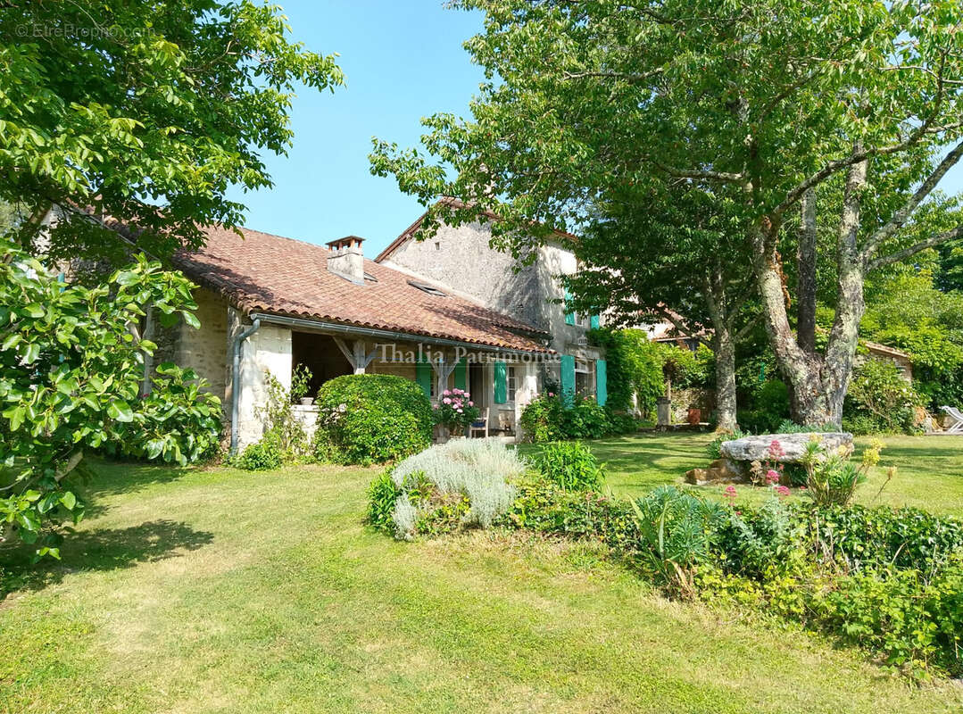 Maison à MAREUIL