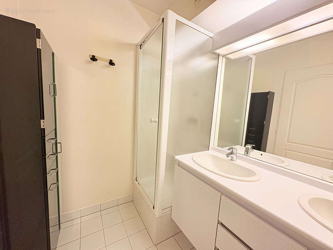 Appartement à ROSNY-SOUS-BOIS