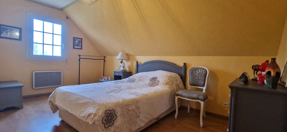 Maison à SAINTE-MARGUERITE-D'ELLE