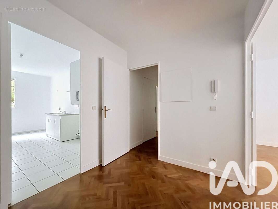 Photo 5 - Appartement à CLICHY