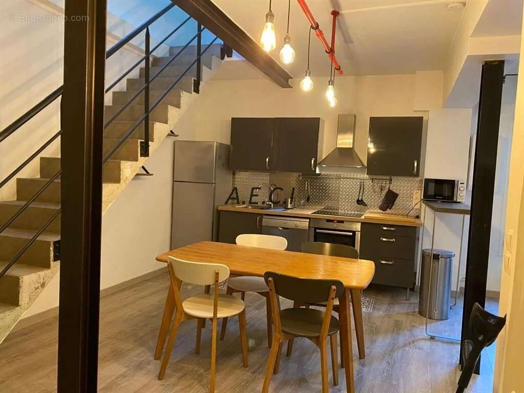 Appartement à NANTERRE