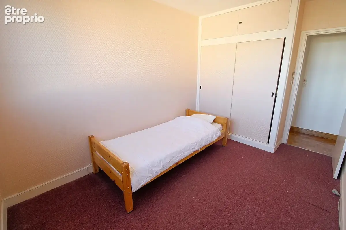 Appartement 4 pièces 74 m² à vendre à Saint-Etienne-Du-Rouvray (76800) - photo 12