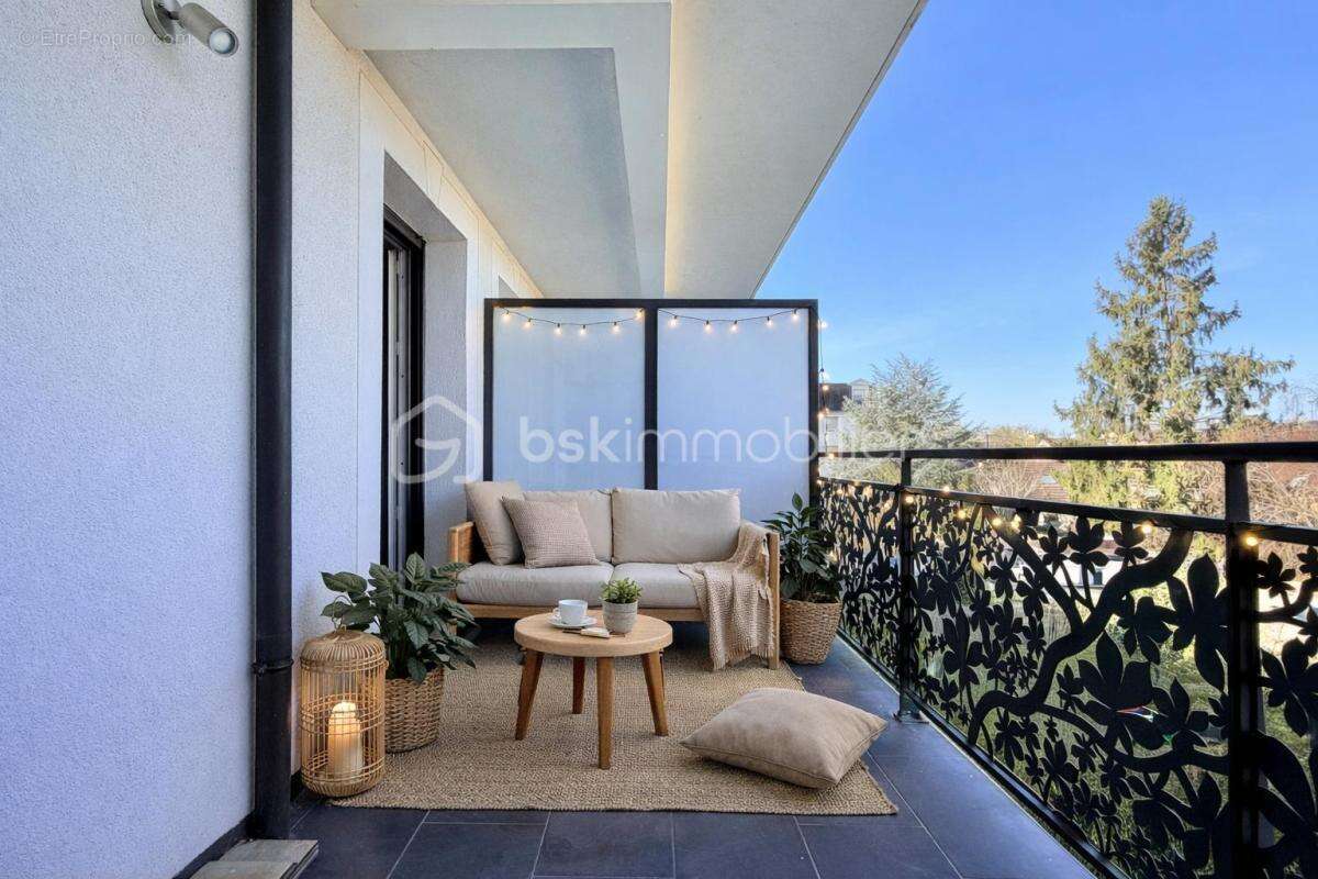 Appartement à PONTAULT-COMBAULT