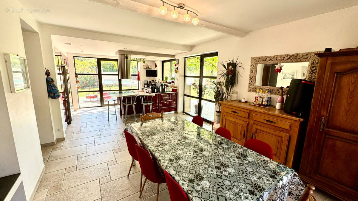 Maison à ALTHEN-DES-PALUDS