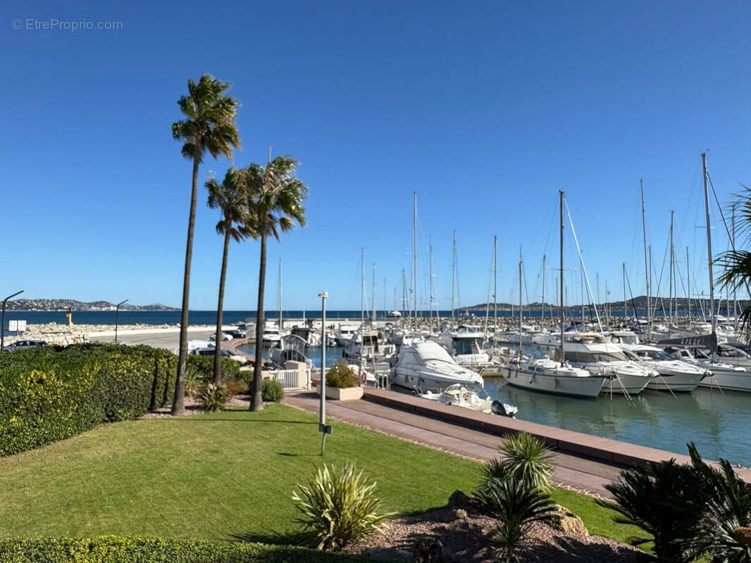 Appartement à COGOLIN