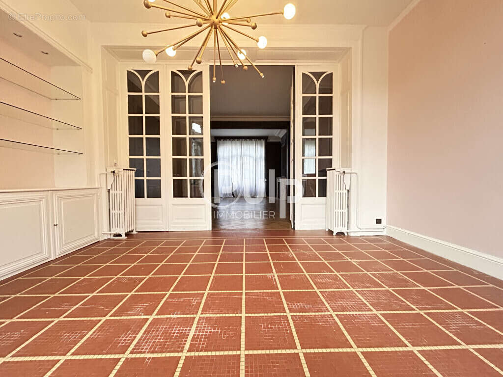 Maison à LA MADELEINE