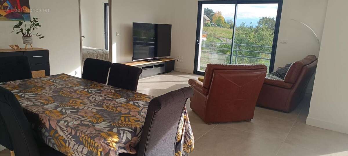 Photo 8 - Maison à SAUVAGNON