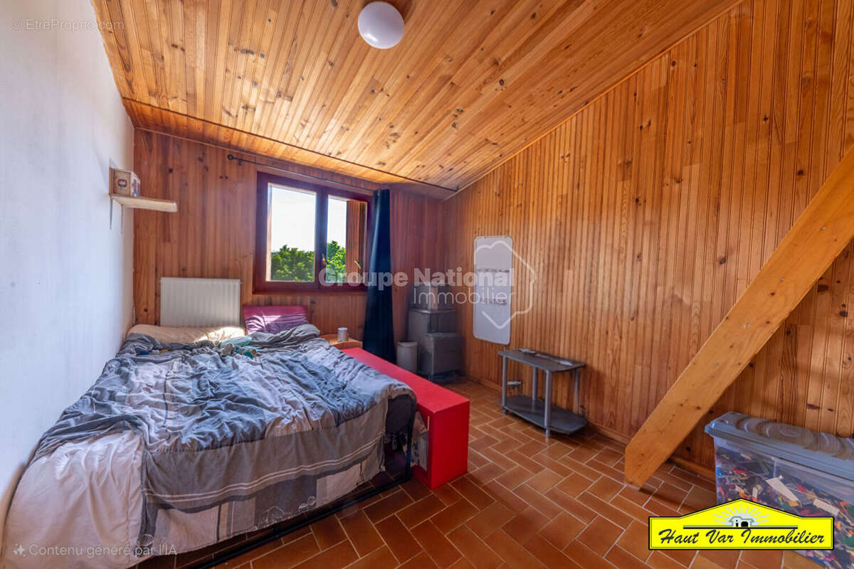 Maison à VINON-SUR-VERDON