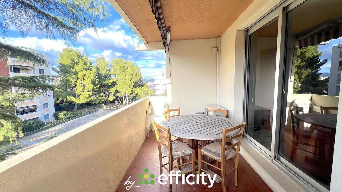 Appartement à MARSEILLE-10E