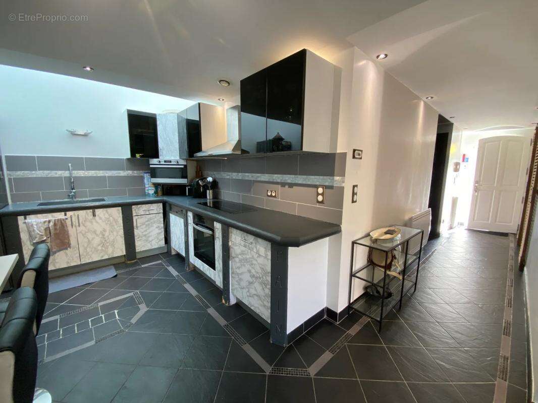 Appartement à VILLEMOMBLE