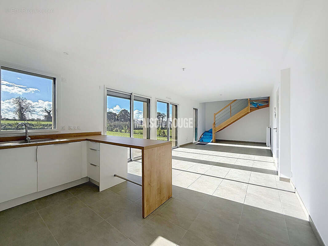 Maison à DOL-DE-BRETAGNE