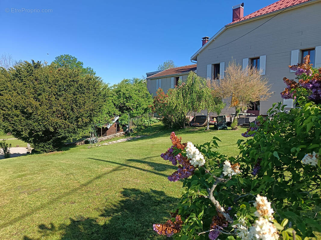 Maison à LE FRASNOIS