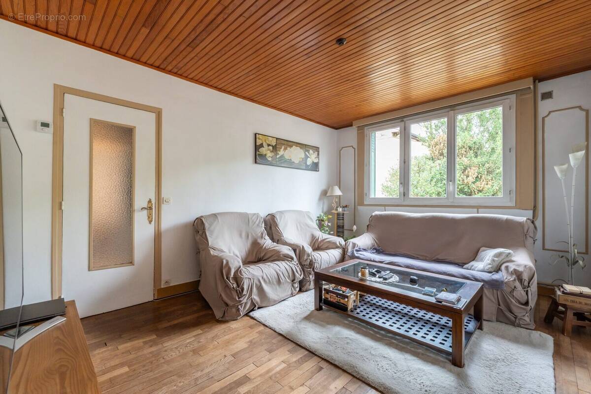 Maison à LIVRY-GARGAN