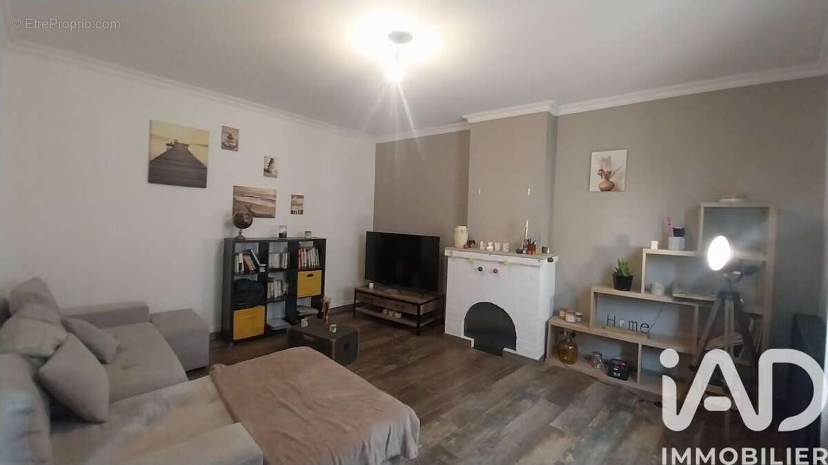 Photo 2 - Maison à SAINT-HEAND