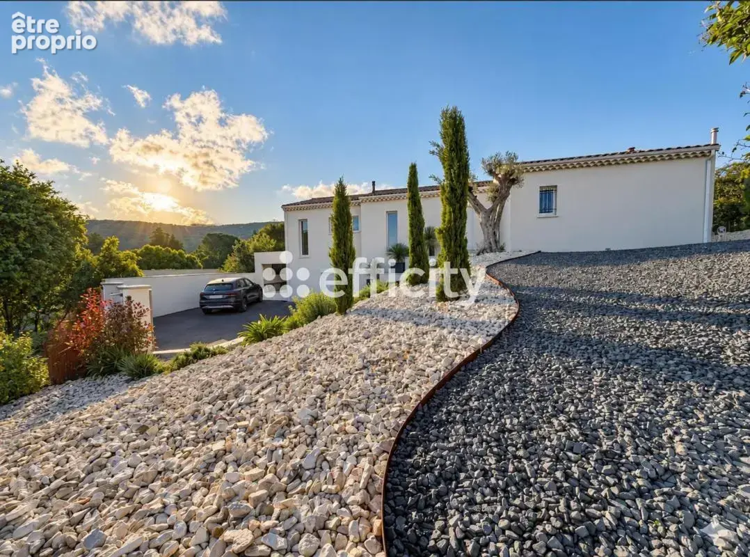 Maison 5 pièces 140 m² à vendre à Saint-Montan (07220) - photo 3