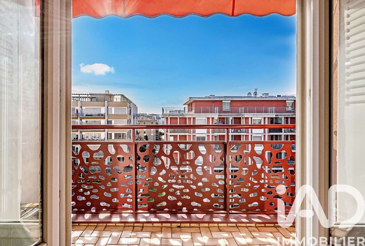 Photo 2 - Appartement à VILLEURBANNE