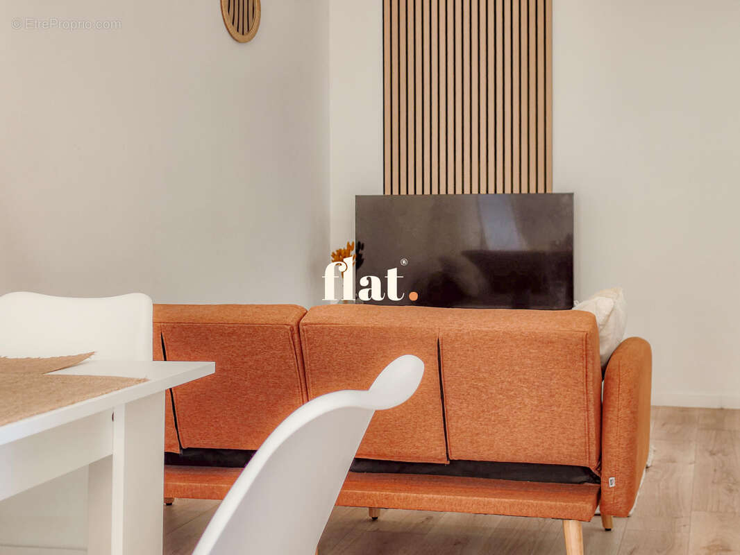Appartement T3 rénové  50 m2 avec parking et balcon sur la Place de la Guiroué - photo 36