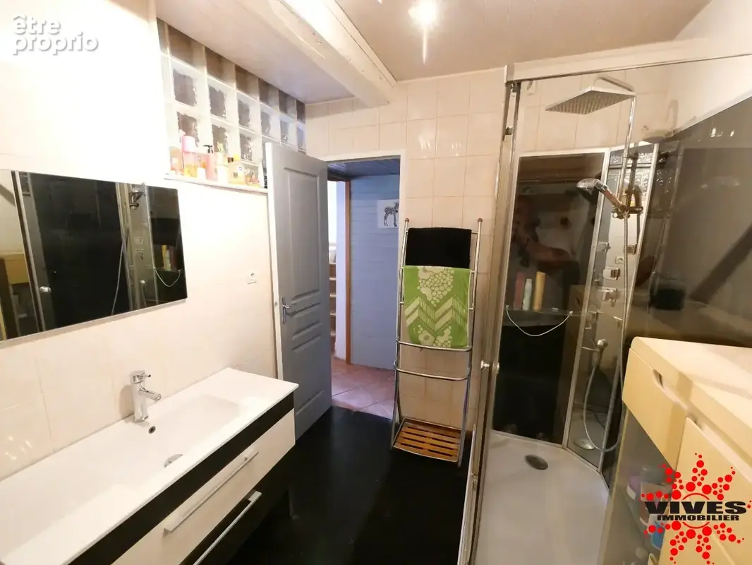 Maison de village T3 de 90 m² avec garage et vue sur la collégiale  Capestang - photo 12