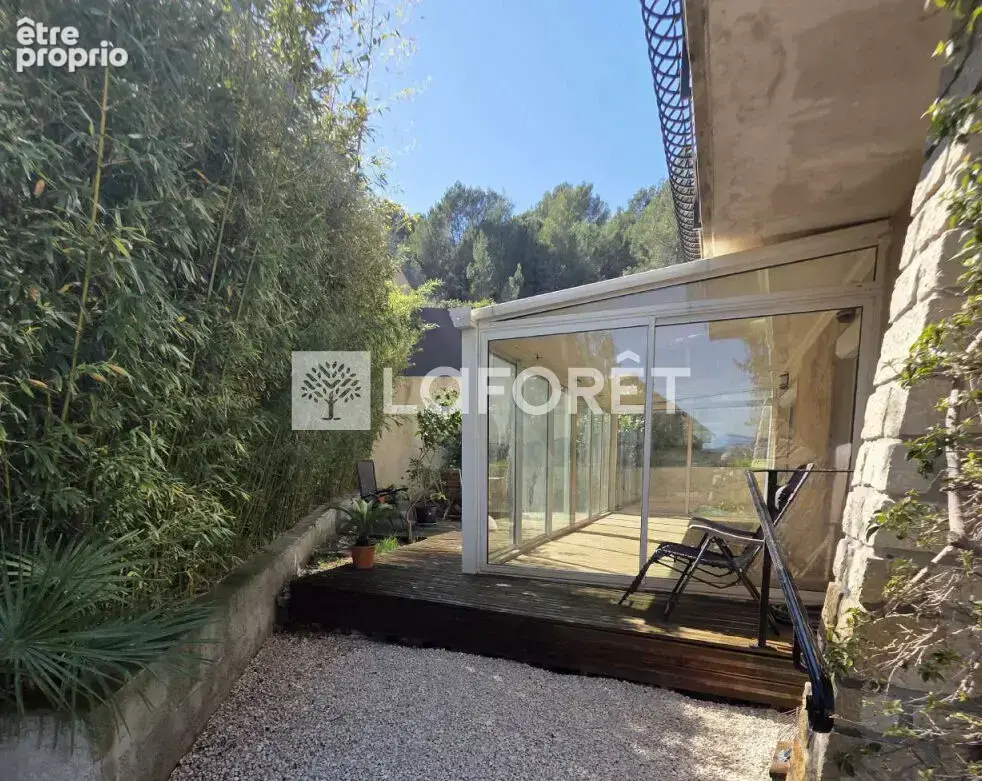 CUERS : Maison individuelle 237 m² comprenant 3 logements sur terrain de 793 m² - photo 13