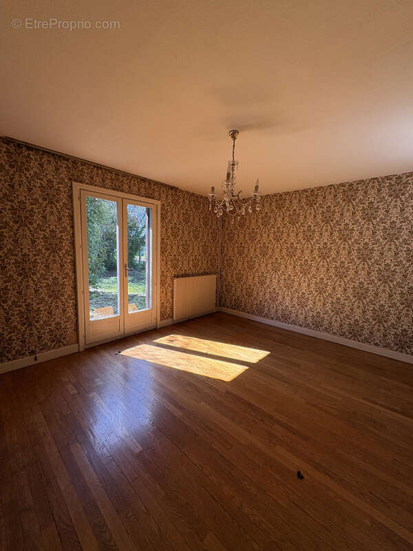 Maison à CRENEY-PRES-TROYES