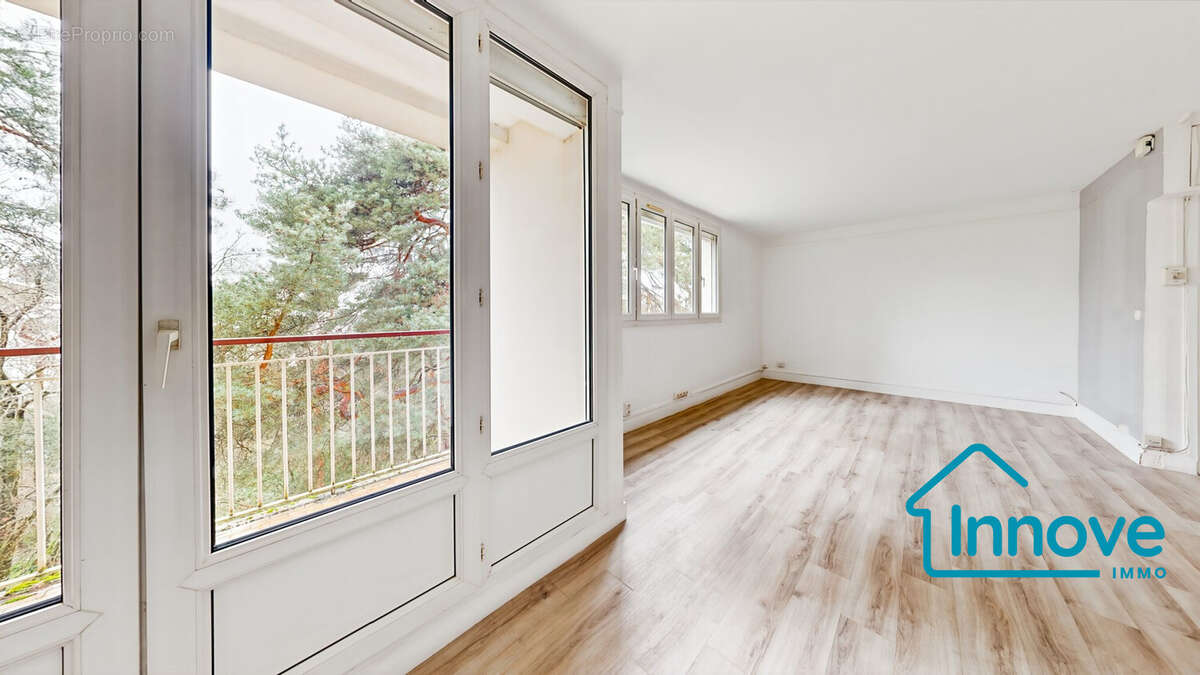 Appartement à VERSAILLES