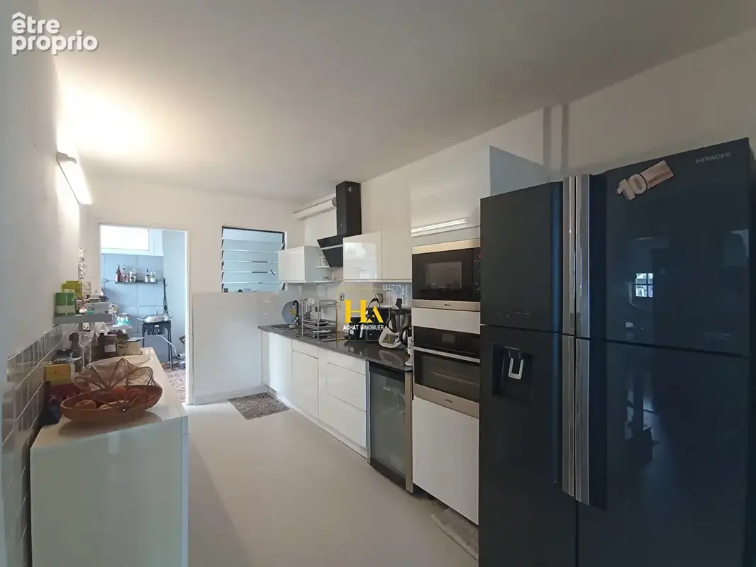 Maison 6 pièces 155 m² avec piscine, kiosque et beaux espaces extérieurs - photo 9