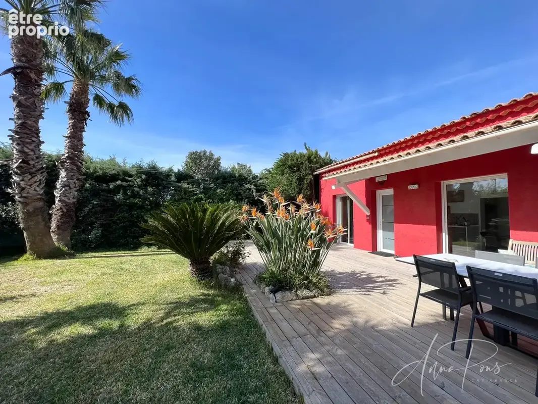 Dpt Var (83), à vendre HYERES Villa sans vis à vis- 1000m² de terrain - 3 chambres  - piscine - jardin - GARAGE - photo 20