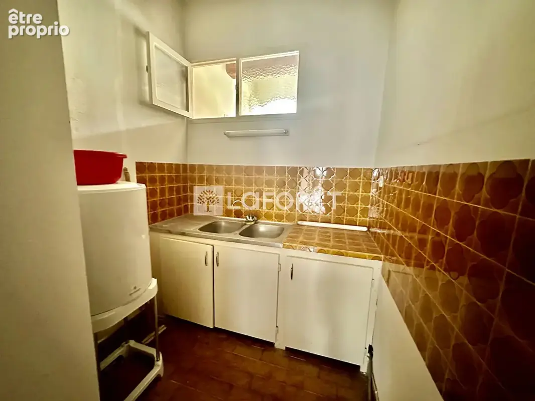 À vendre - appartement avec terrasse privative - arles centre ancien - photo 4