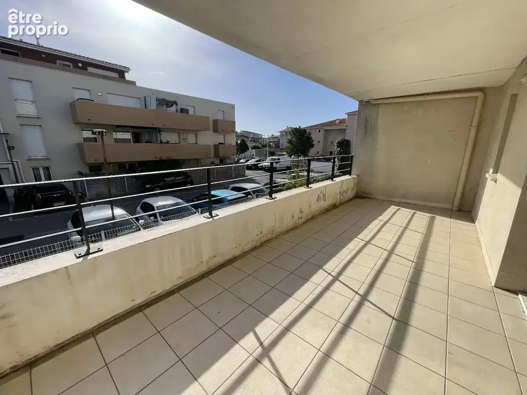 À VENDRE  Bel appartement lumineux avec 2 grandes terrasses à Agde - photo 3