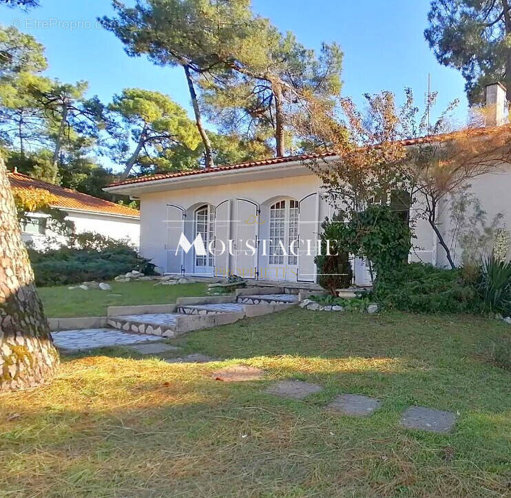 Maison à SAINT-GEORGES-DE-DIDONNE