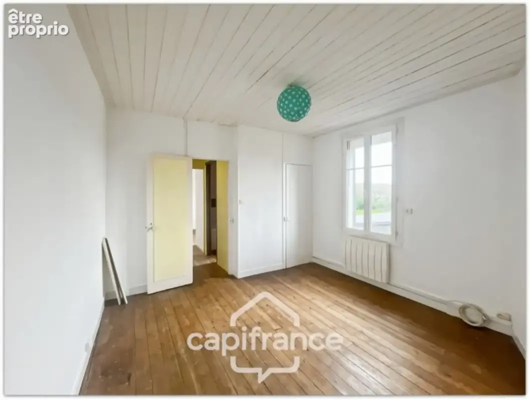 Maison 5 pièces, 3 chambres, terrain de 540 m² et dépendance - photo 8