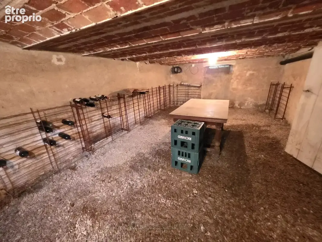 Maison de caractère de 172 m² — Gare et commerces à pied - photo 17
