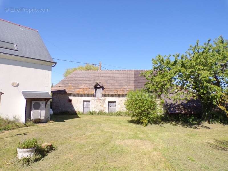 Maison à POULAINES