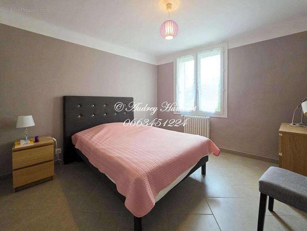 Maison à SAINTE-TULLE